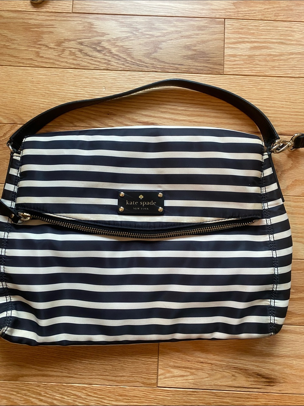 kate spade striped purse